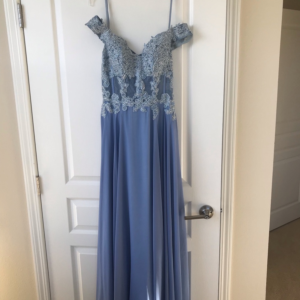 Blue prom dress